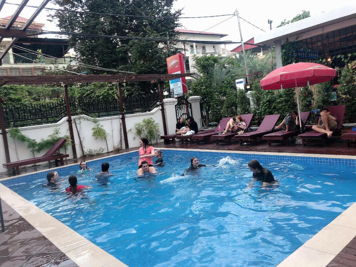 Poolside Villa Phnom Penh Bagian luar foto