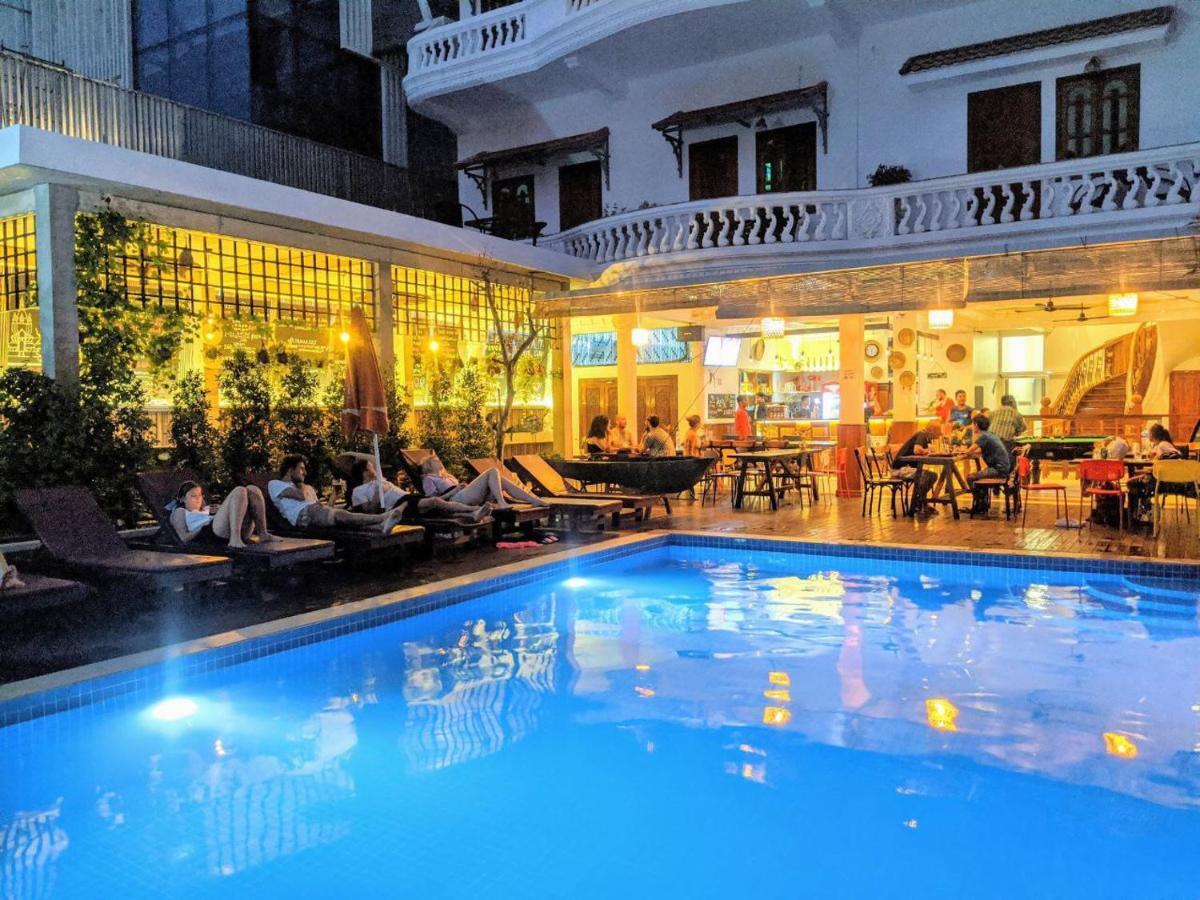 Poolside Villa Phnom Penh Bagian luar foto